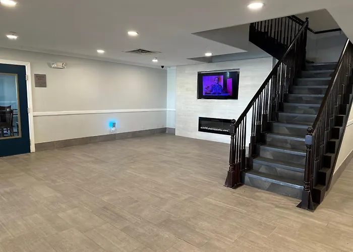 Hawthorn Extended Stay By Wyndham Hobbs